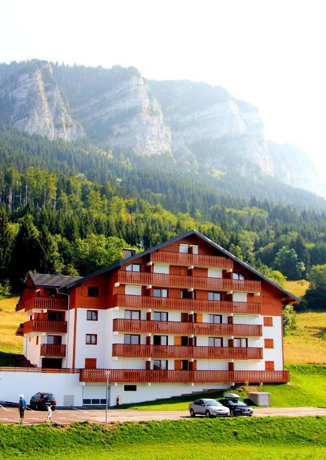 Appartement Confortable A Thollon-Les-Memises Avec Vue Eksteriør billede